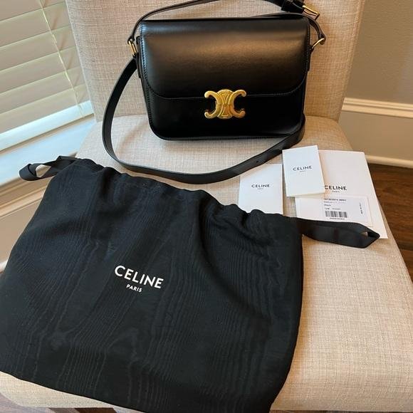 Celine Triomphe