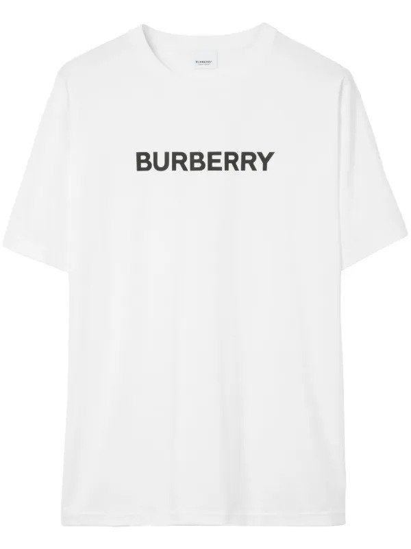Burbery Basic White
